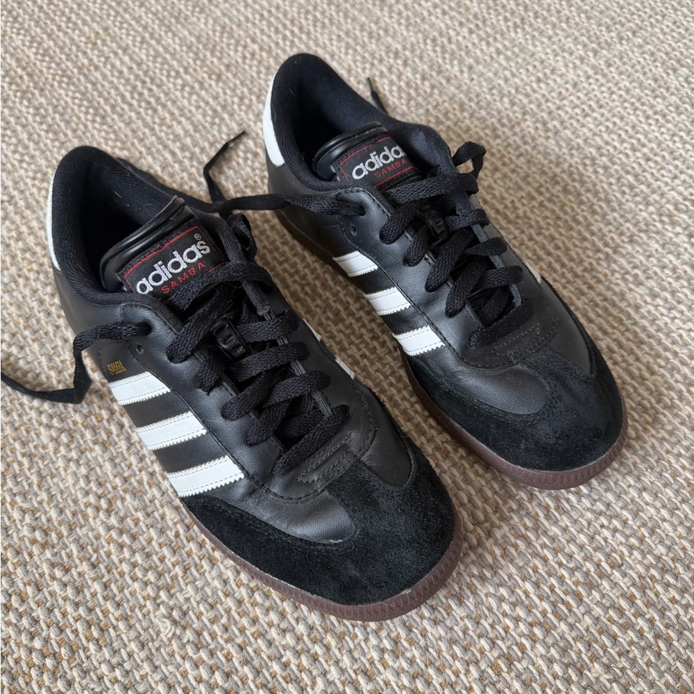 Adidas Samba Kid’s / Men's / Women’s // Black and White Classic Sneakers